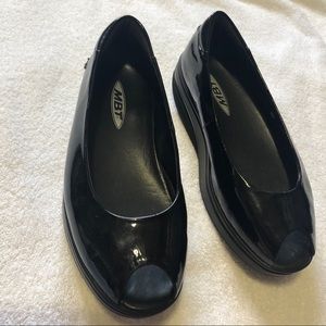MBT Black Leather Peep Toe Walking Shoes
